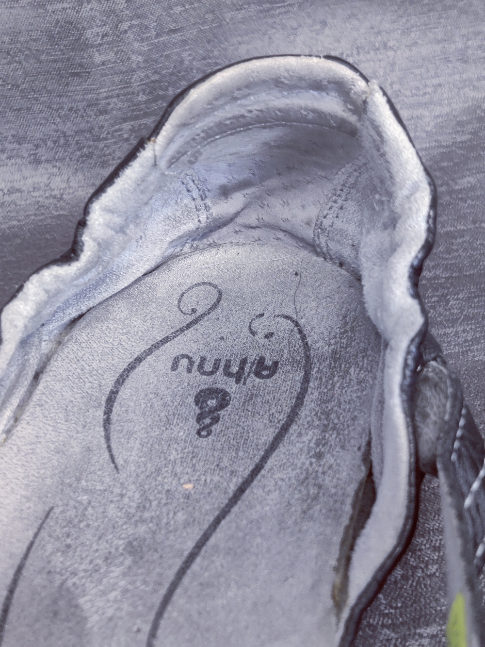 Ahnu Karma Mary Jane Ballet Flats Crisscross Straps Black Leather 10.5 Comfort - Picture 6 of 10